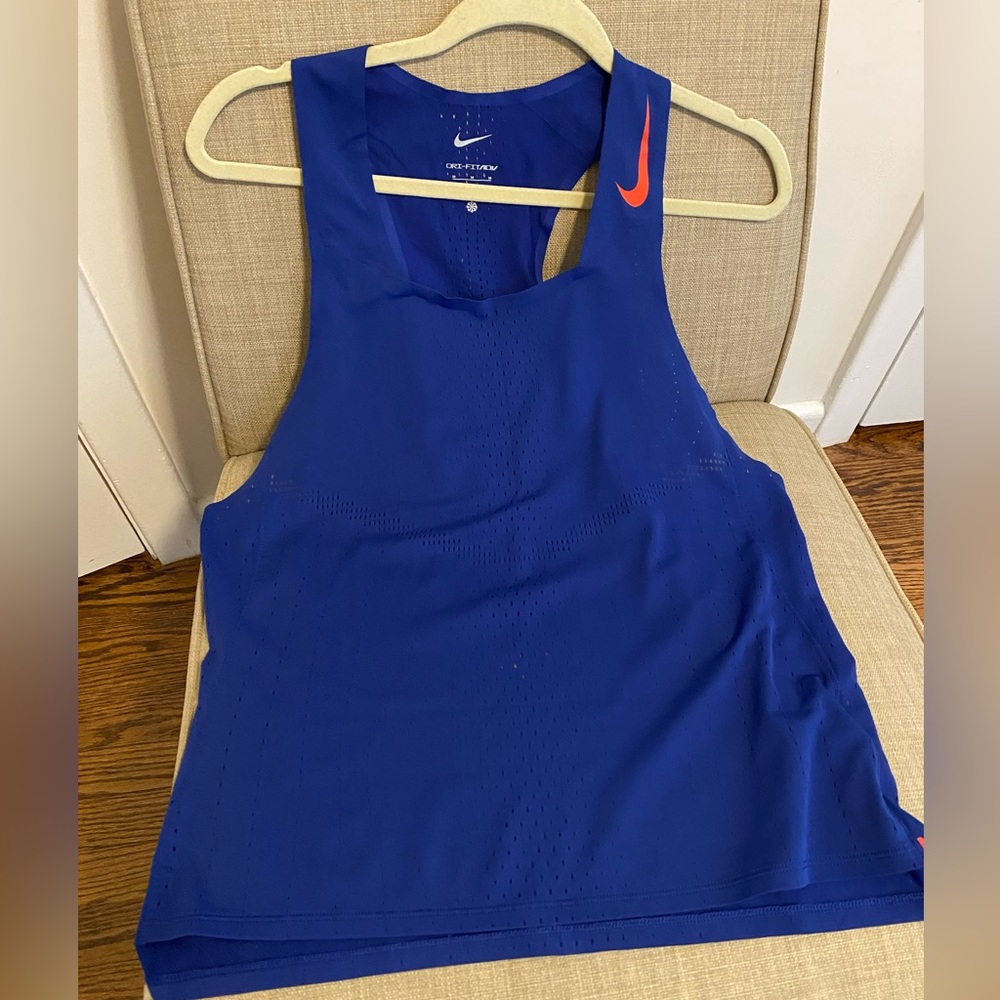 Nike aeroswift running singlet tank